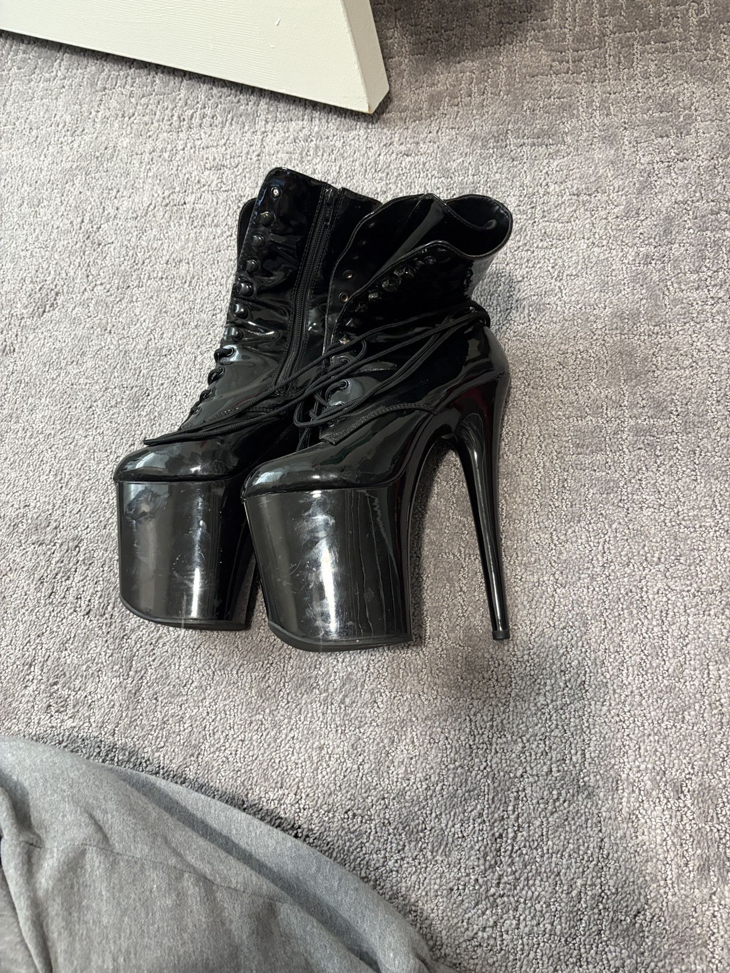 Black Pleaser Boots 8 Inch