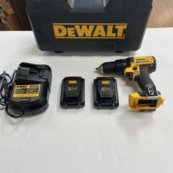 DEWALT DCD780 COMPLETE KIT WITH CASE, IN NEW CONDITION