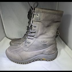 PreOwned UGG Women's 7 Adirondack Grey Boots II  Luxe Quilt Style 1016595