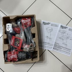 Brand New Milwaukee M18 Fuel Hammer Drill And Hex Impact