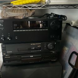 Onkyo 7.1 -Av Receiver TX-NR575