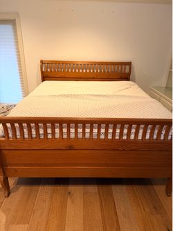 Mission oak Sleigh King size bed and mattress