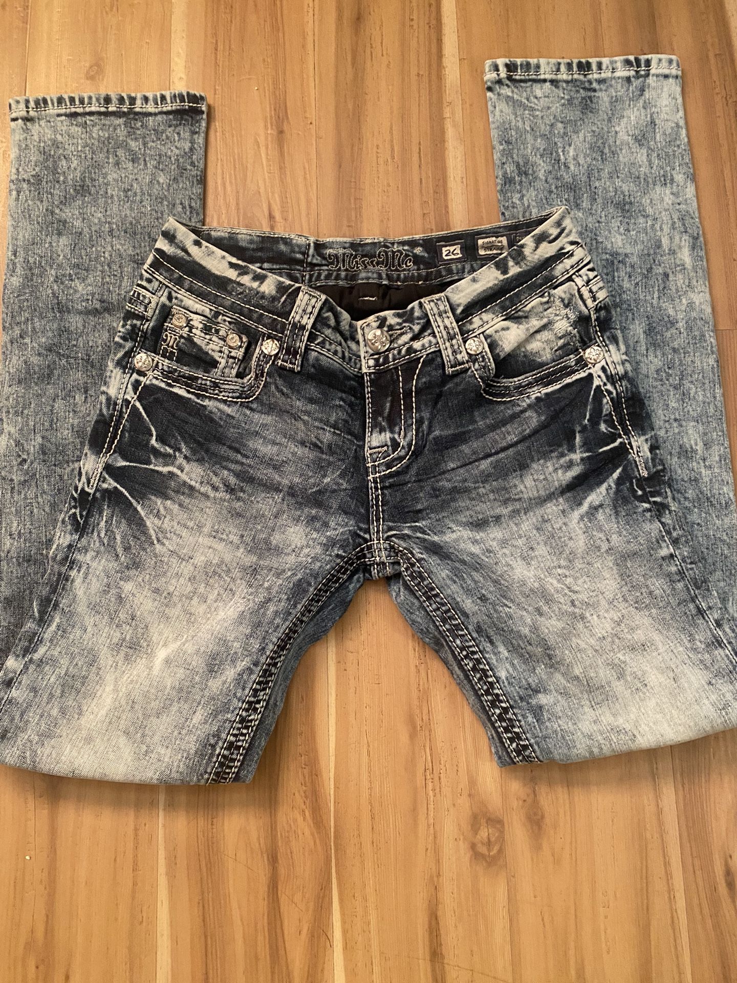 Miss Me Jeans (15$ Each)