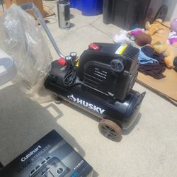 Husky Compressor 