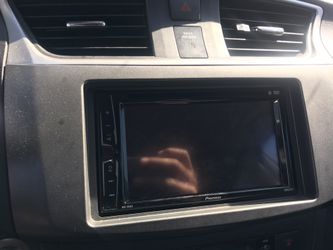 Pioneer double din (brand new)
