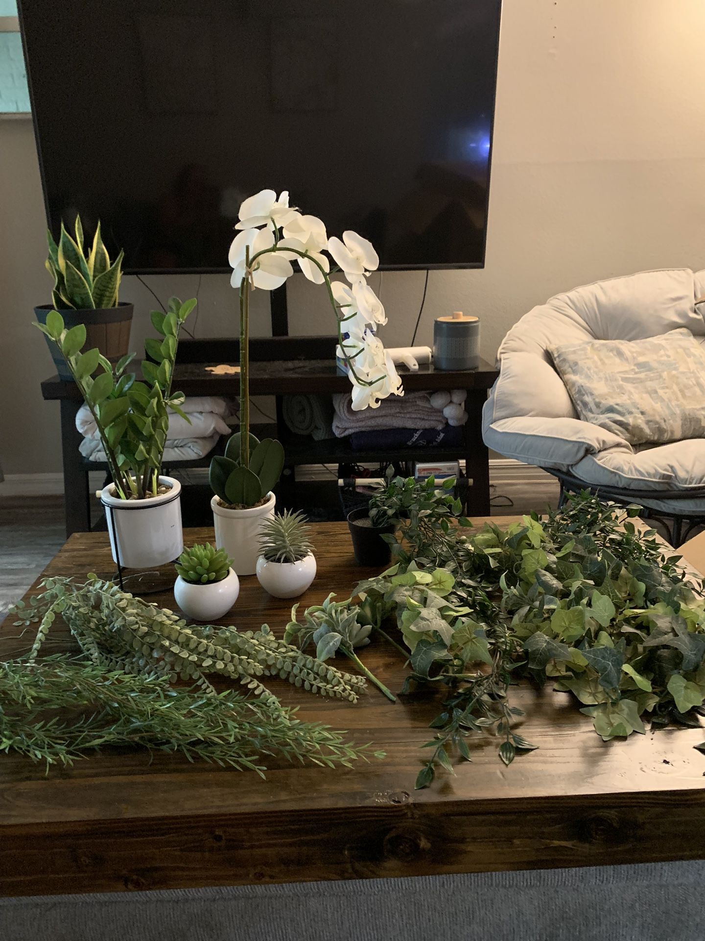 Variety Of Fake Plants/Greenery 
