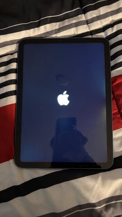 iPhone 16 Plus & IPad 10th Generation