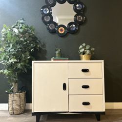 Retro Cabinet