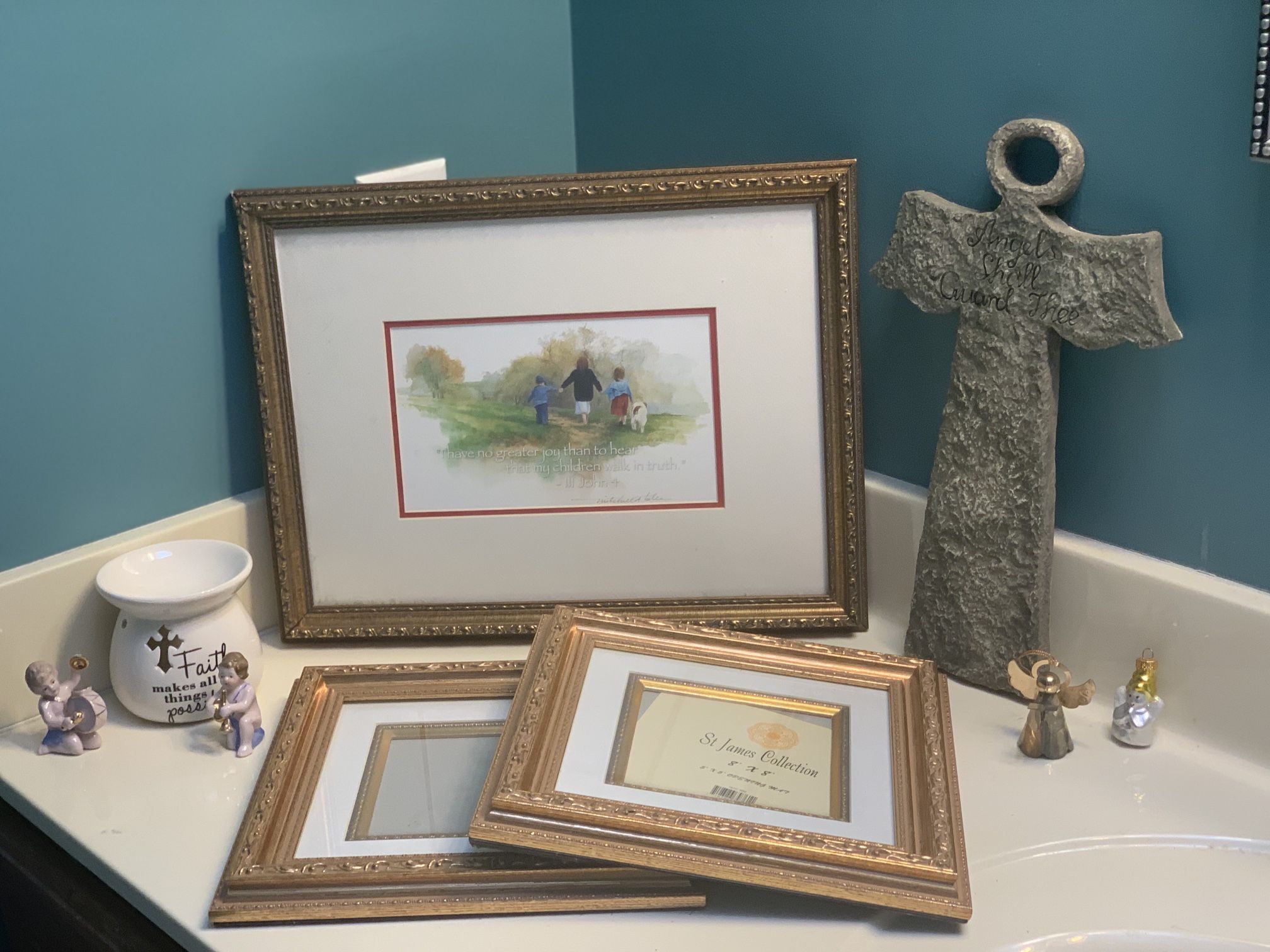 Angel/religion Lot
