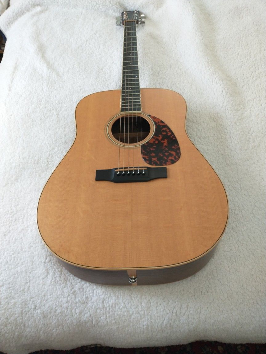 Larrivee D-03R Dreadnought Guitar