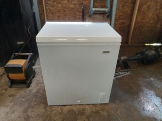 Deep freezer