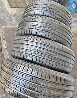 245/50/19 pirelli vendo un set de llantas usadas excelente condiciones de vida las 4 ✅🤩I am selling a set of used tires, all 4 in excellent living co