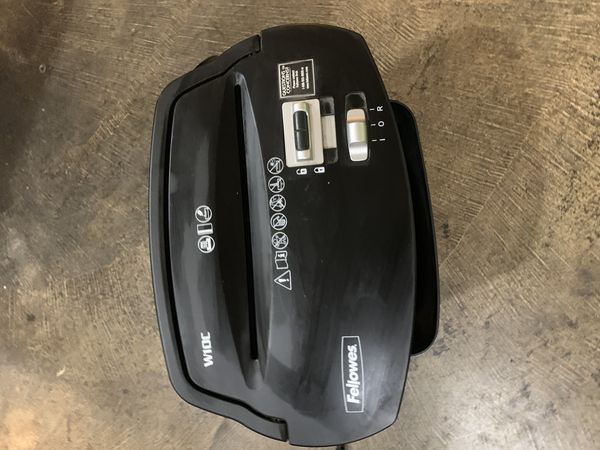 Shredder - fellowes w10c shredder for Sale in San Marcos, TX - OfferUp