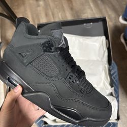 Black Cat 4s