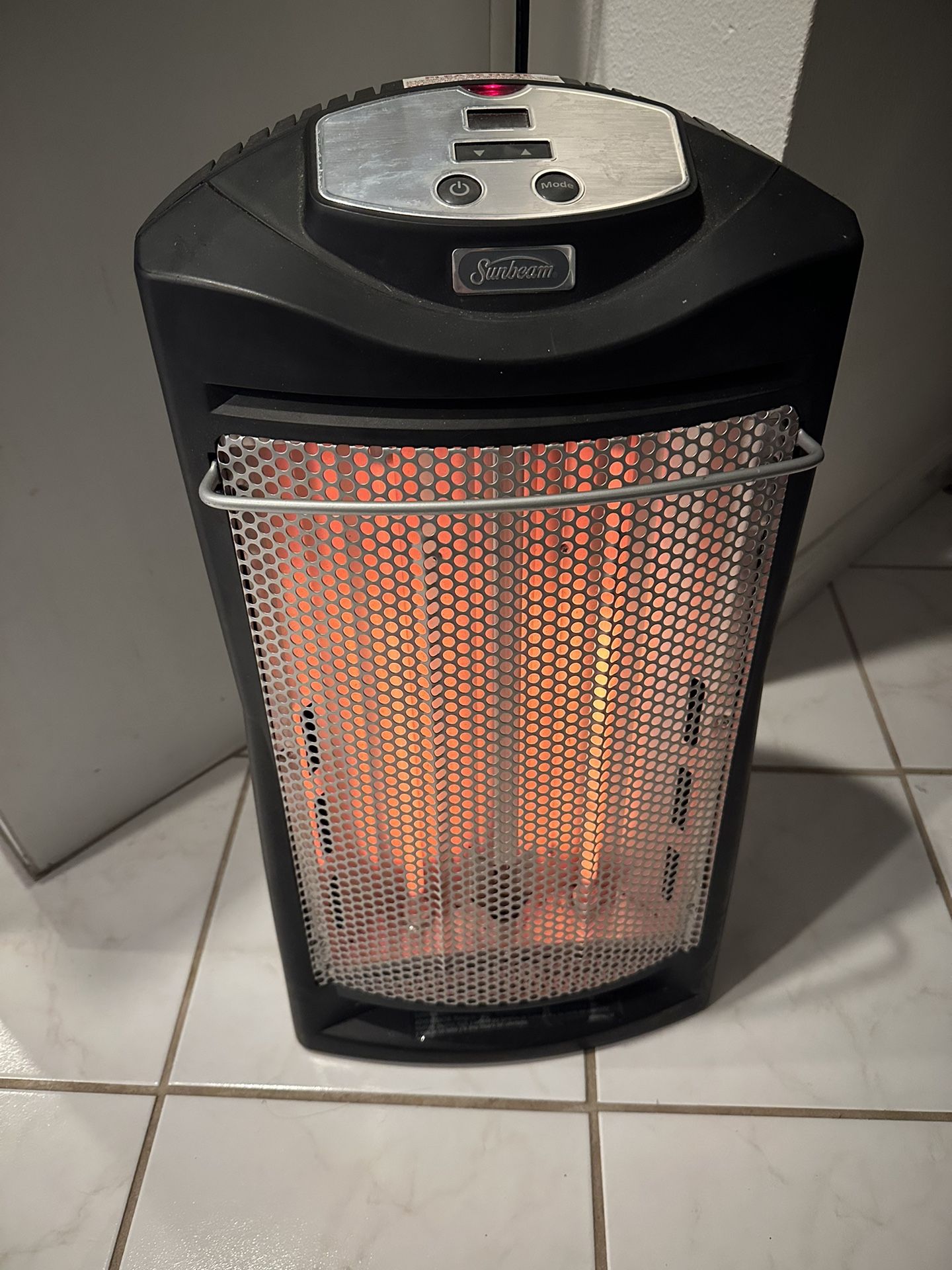 SQH357 Sunbeam Quartz Radiant Tower Electric Space Heater with Thermostat