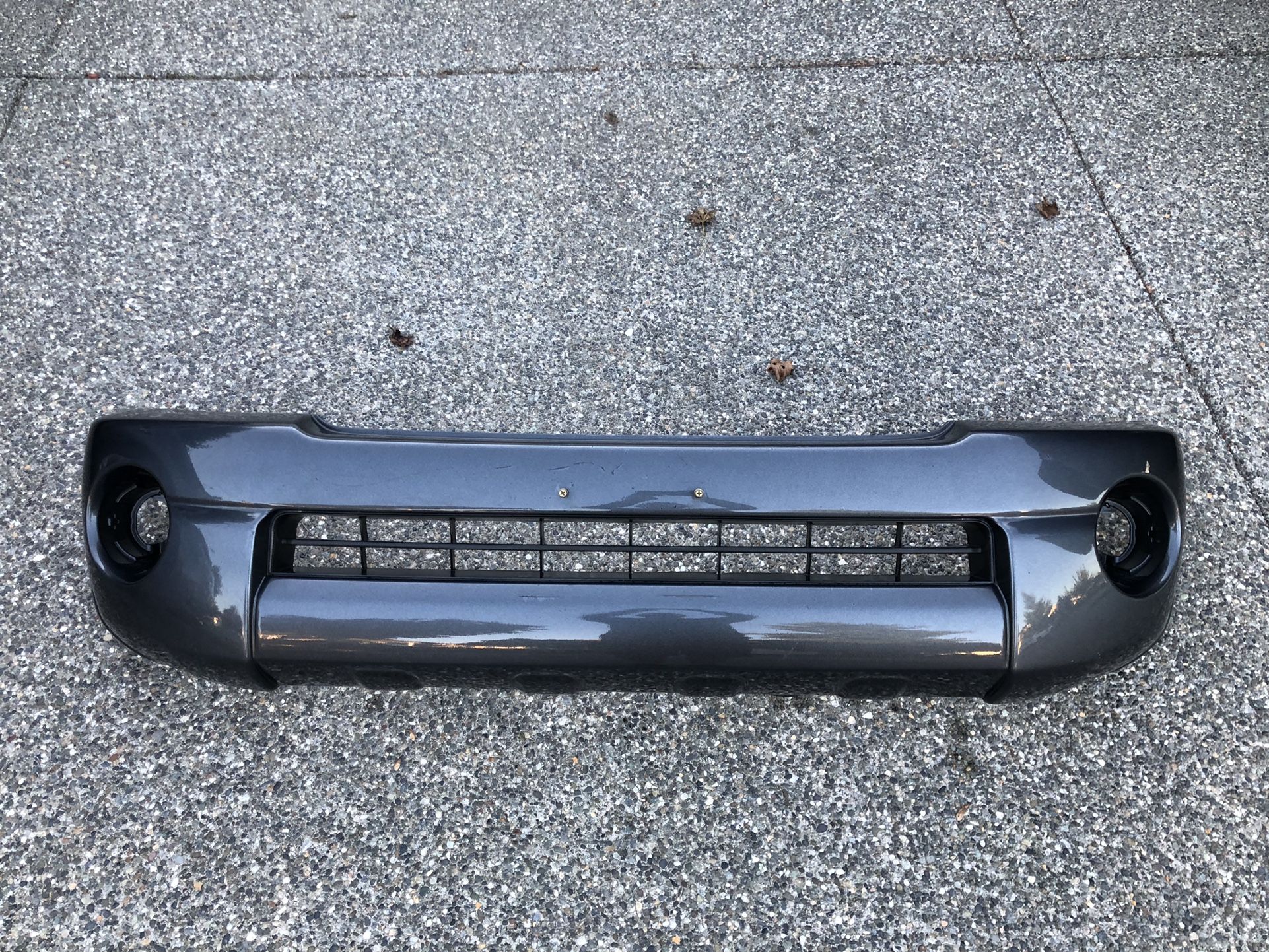 Front Bumper off 2010 Toyota Tacoma