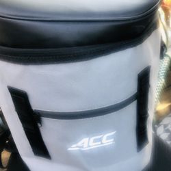 ACC  Backpack  Insulated  Cooler  Holds 20  Cans  Pop Beer Ect