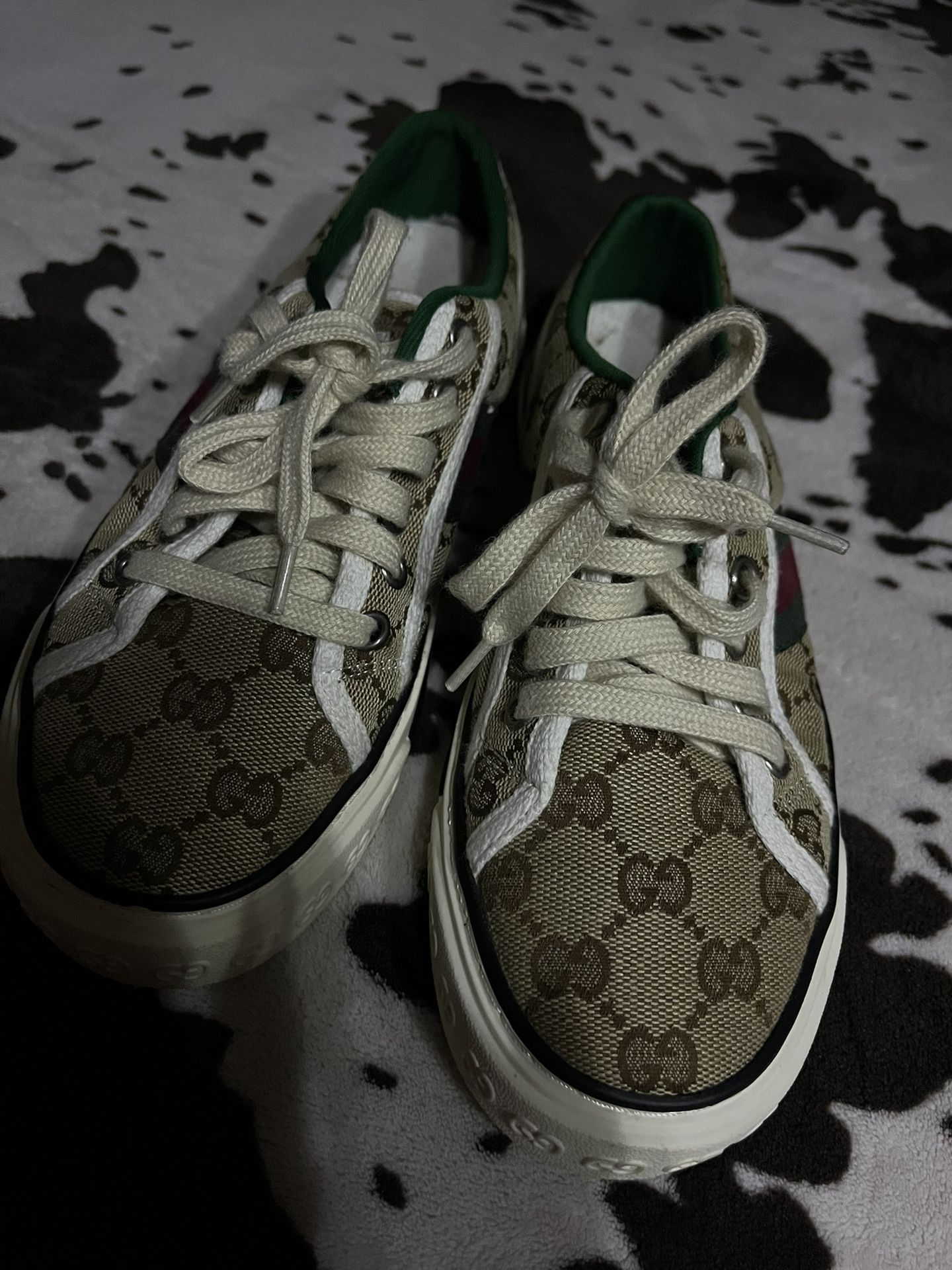 Gucci shoes