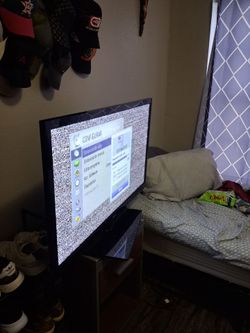 Lg plasma tv 46 inch no es smart y no controller