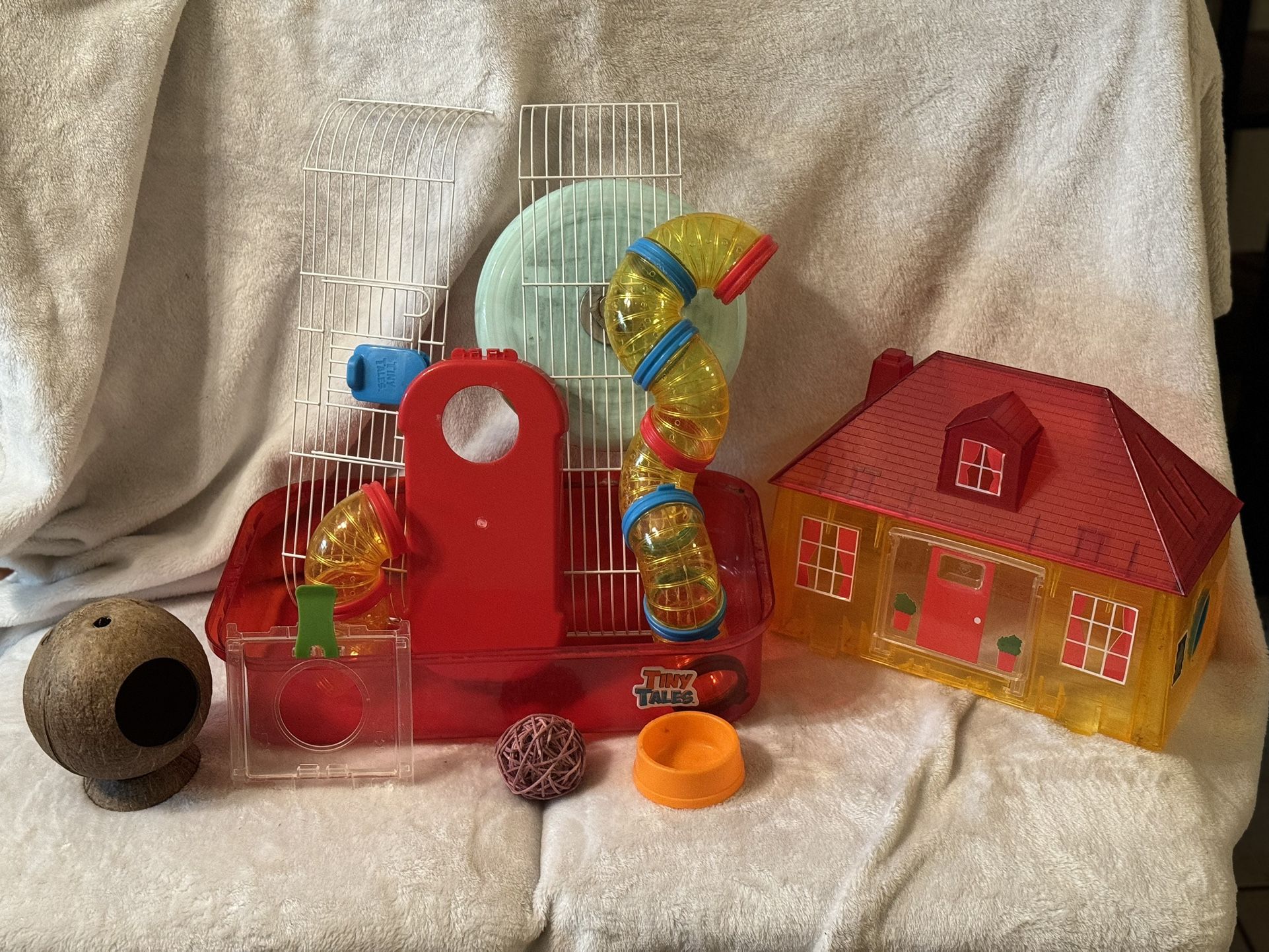 Hamster/Gerbil/Small Animal House Set