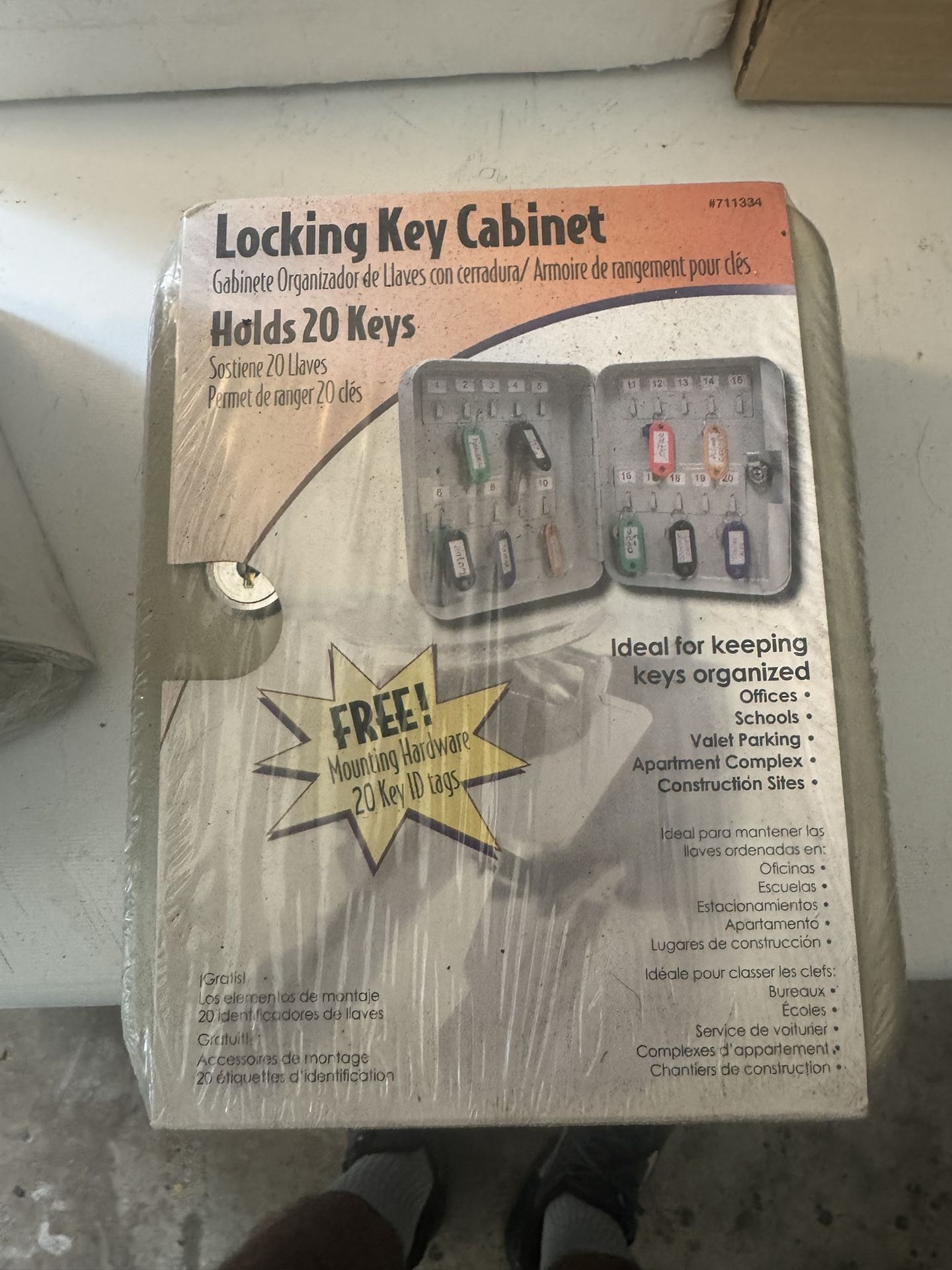 4 Locking Key Cabinets