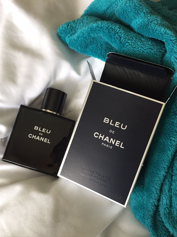 Chanel bleu de Chanel perfum for men 10 oz 300ml new never used retails  250$ for Sale in Seattle, WA - OfferUp