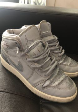 Air Jordan 4Y