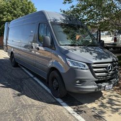2022 Mercedes-Benz Sprinter 2500 Cargo