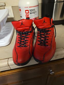 Shoes jordan size 8 1/2