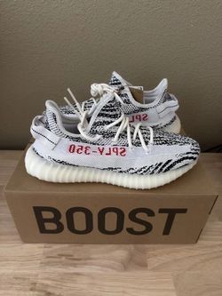 Yeezy 350 Zebra