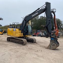 JOHN DEERE 130G Excavator