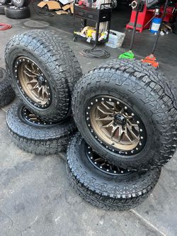 4 rines nuevos LOCK 6x139,7 con llantas 265/70/R17 para CHEVI SILVERADO TOYOTA TACOMA