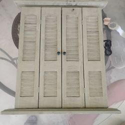 Wall Decor.Mirror $25 