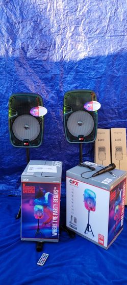 2 Bluetooth party speakers   bocinas.     RECHARGEABLES  DUAL PAIR
  8" SUBWOOFER               🚥           🎁  WAVESYNC 
 2 MICRÓFONOS 🎤 🎤
 2. STA