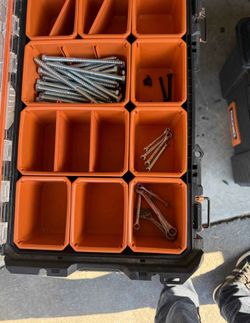 Rigid tool boxes