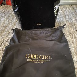 Carolina Herrera Good Girl Black Velvet Shoulder Bag – Top Handle Design