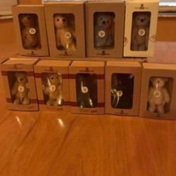 Set of 9 Club Steiff Teddy Bears NIB COA.  NEW