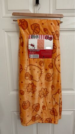 Hello Kitty Orange Fall Blanket