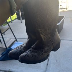 Cowgirl Boots 6.5