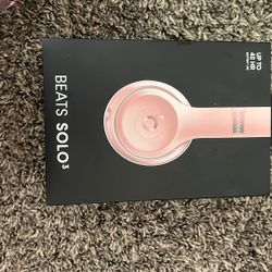 Rose Gold Beats Solo 3