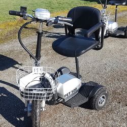 PET 500 Mobility Scooter