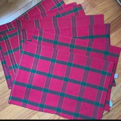 6 Brand New Placemats