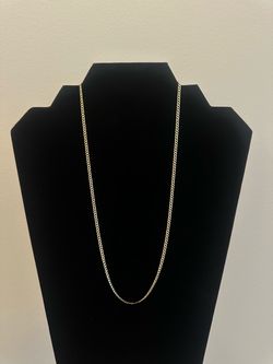 Cadena sólida de oro de 10k.