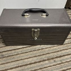 Craftsman tool box