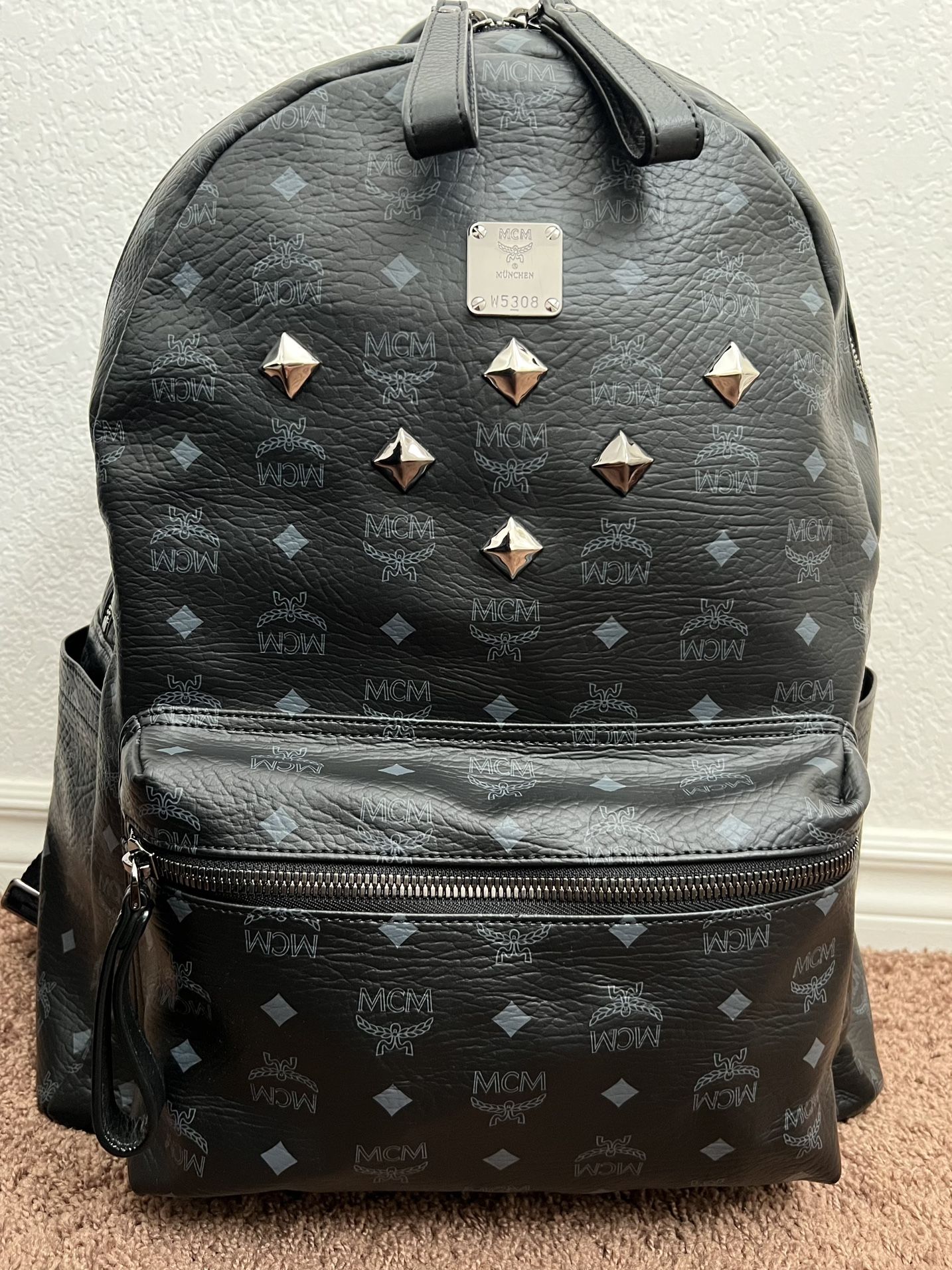 Large MCM Stark Backpack