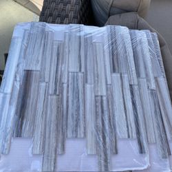 Glass Backsplash