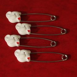 1960s polar bear diaper pin set