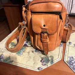 Leather Men’s Sling Hand Bag 