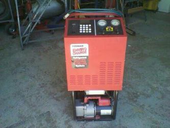 AC recovery machine