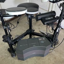 Roland TD-4 electronic drum set seat speaker included